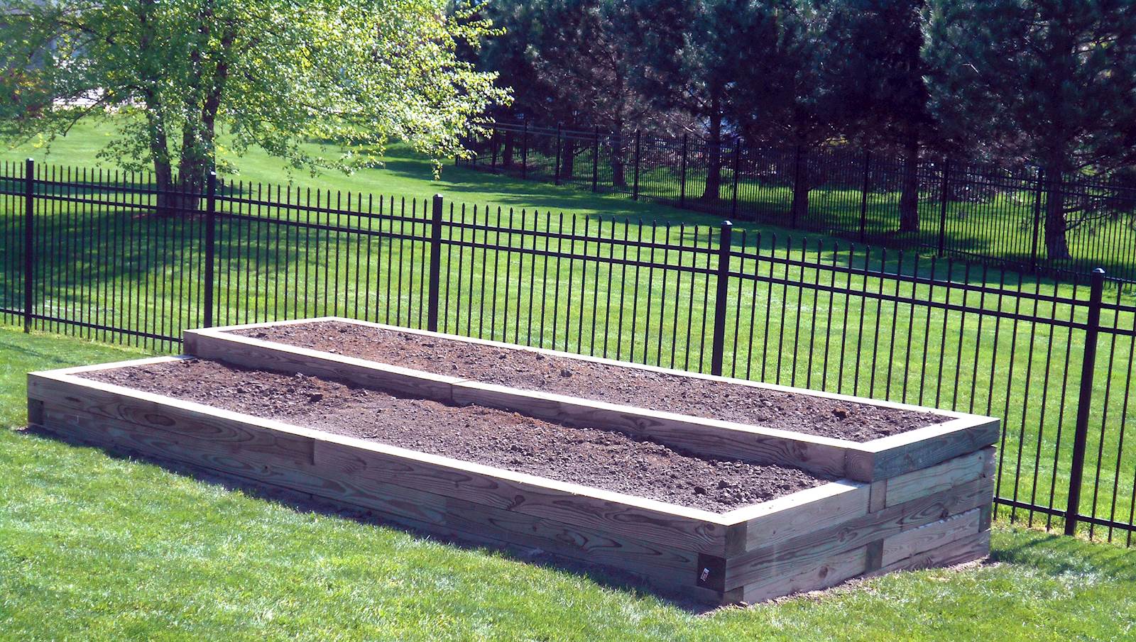 raised garden beds 