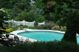 Pool Decor